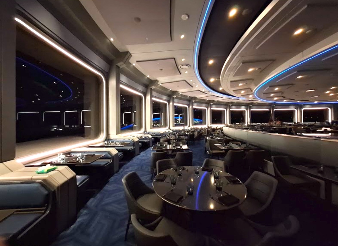 Elite Modern hospitality furniture at the Disney's Space 220